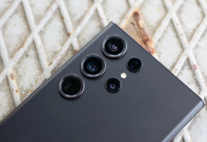 % مواصفات جوال Galaxy S23 Ultra: كاميرا 200 ميجابكسل وأداء متميز