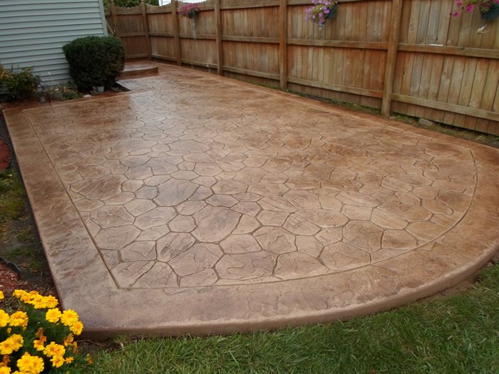 % الخرسانة الملونة والمطبوعة: كل ما تحتاج معرفته عن تقنيتها واستخداماتها