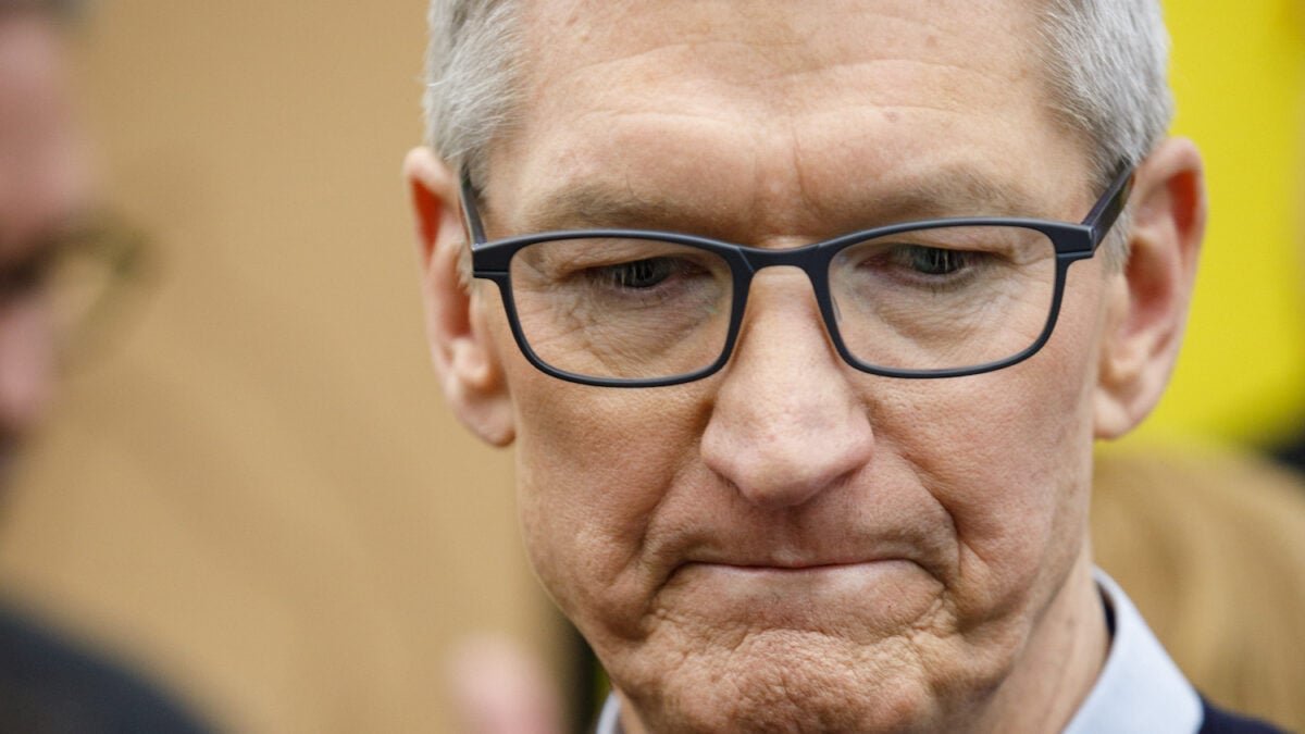 Apple Faces Executive Turmoil: A Wave of Departing Vice Presidents
