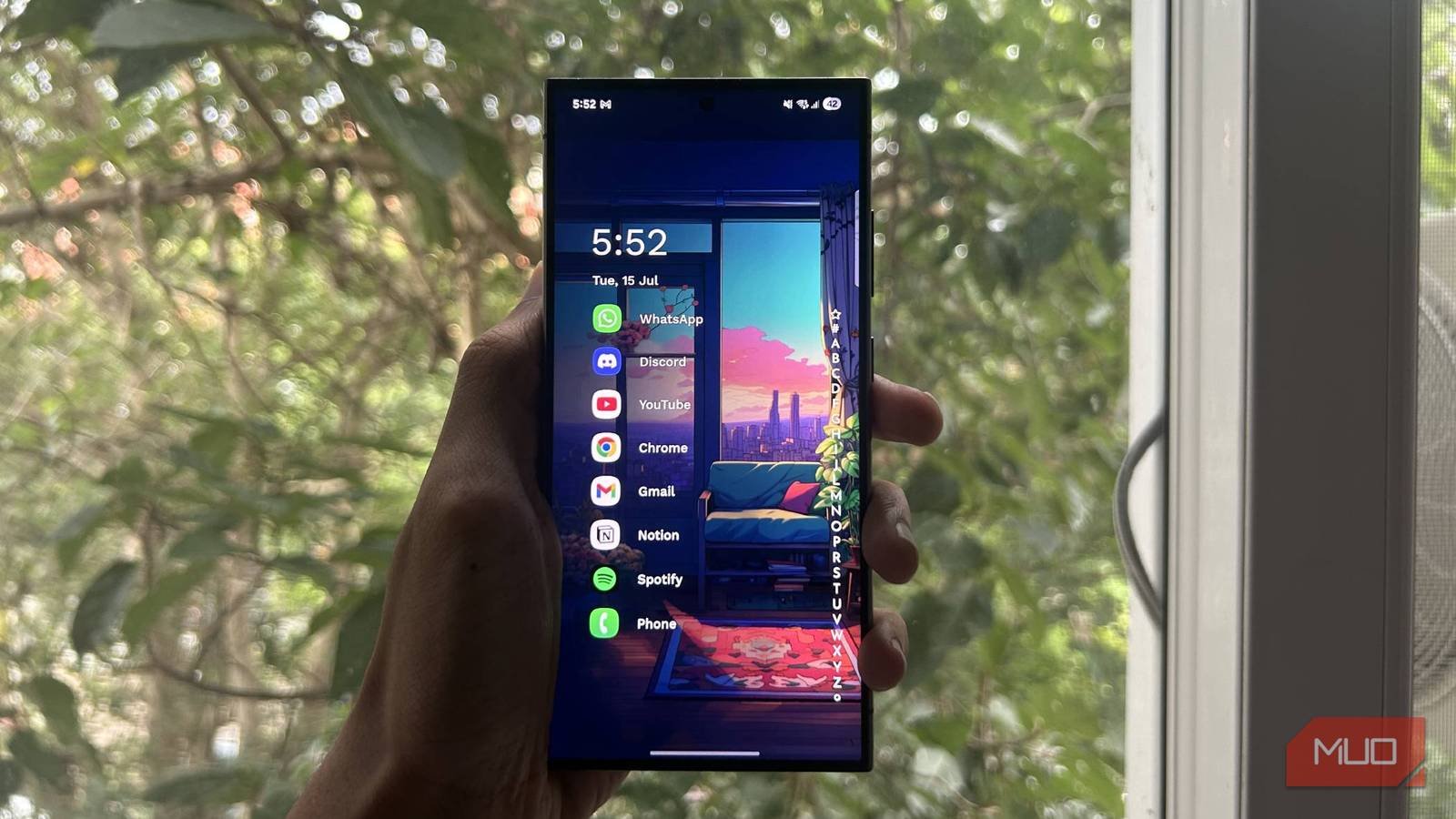 "استمتع بتجربة تعدد المهام بسهولة مطلقة مع أفضل مشغل للأندرويد المجاني"