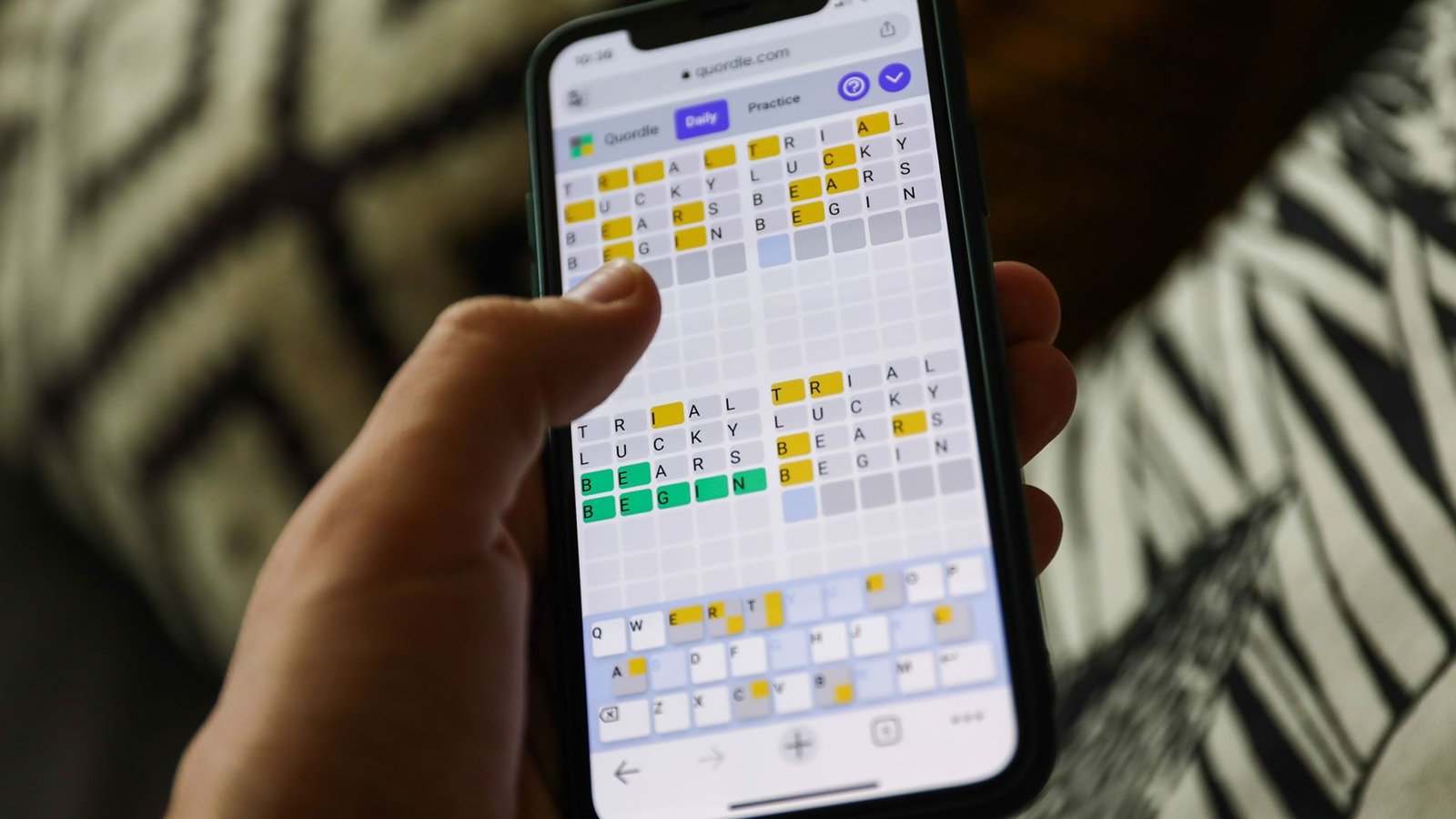 تحدي Quordle لليوم تحدي Quordle لليوم