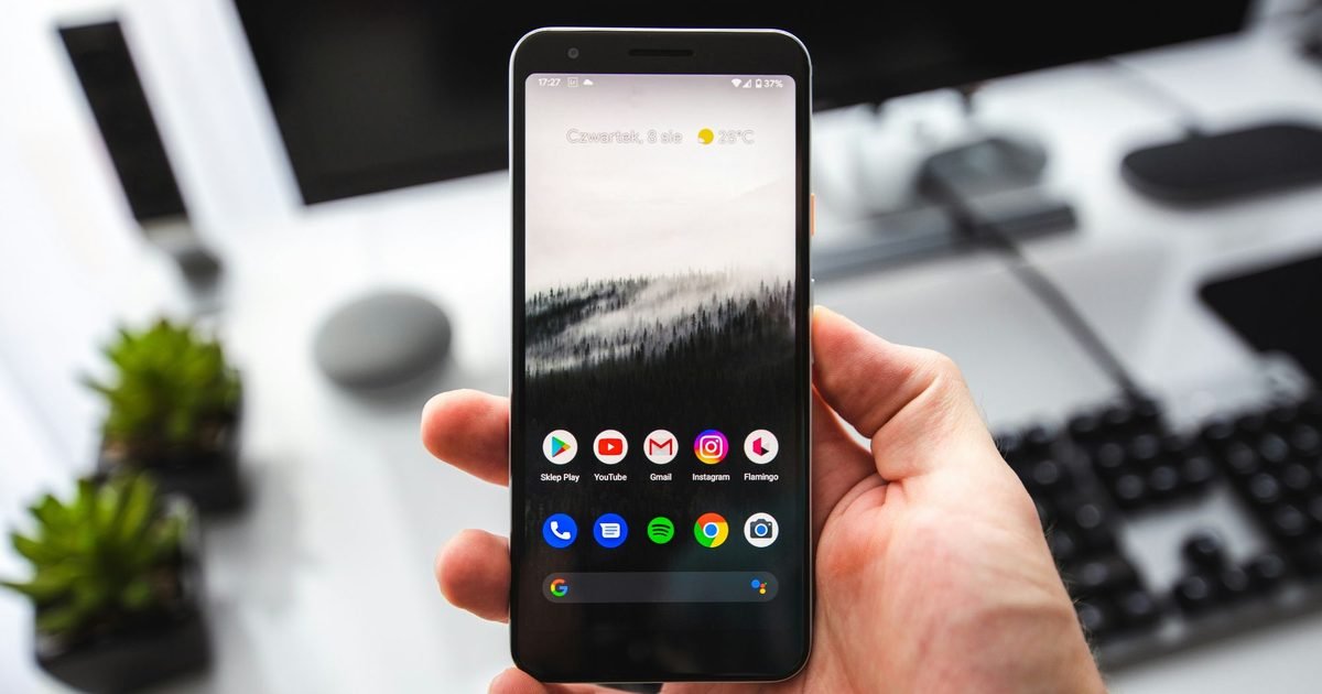 "هواتف أندرويد قادرة على تنبيهك عند فتح تطبيقات مالية خلال مكالمات الاحتيال"