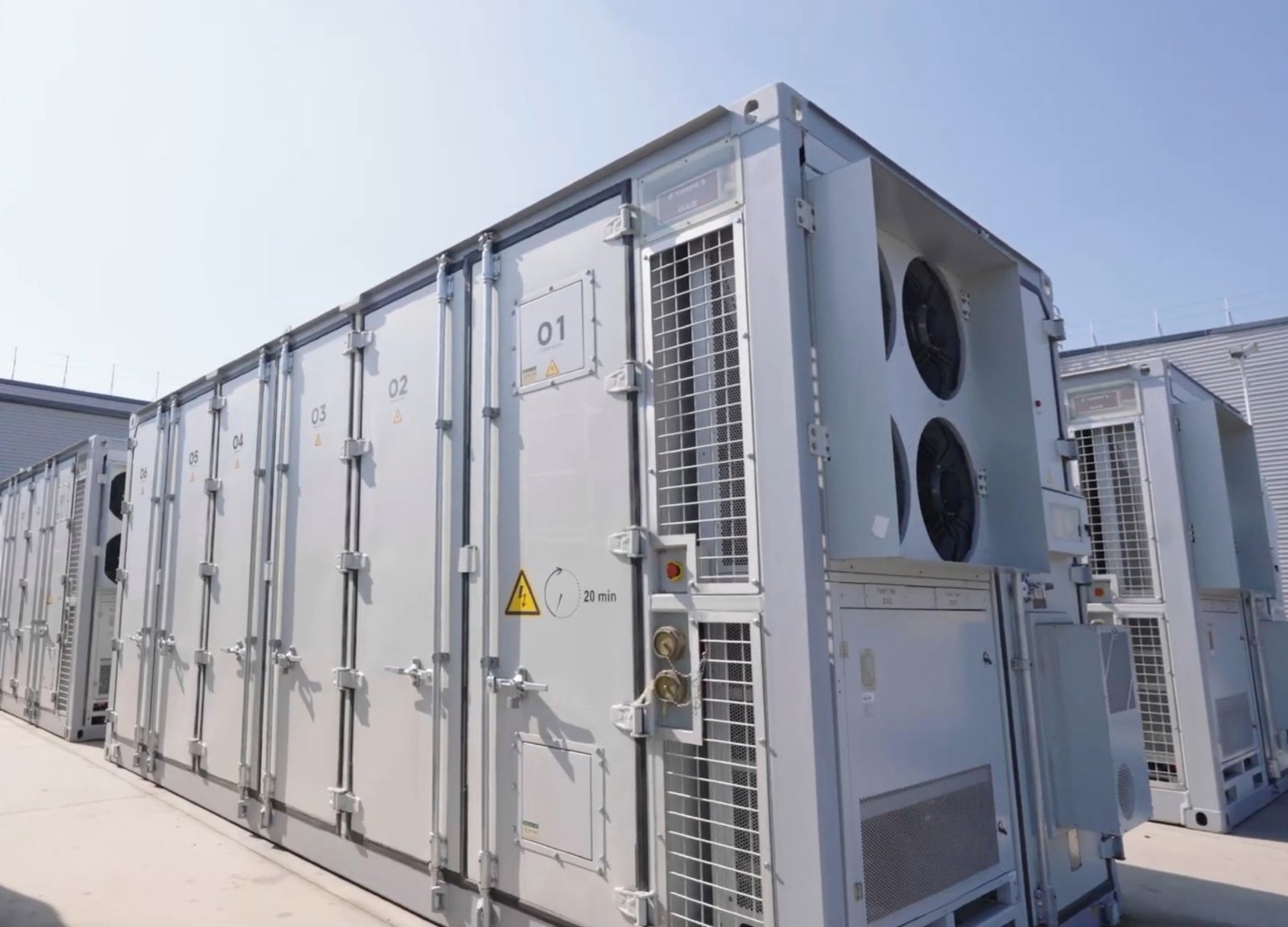 تحسين كفاءة Suppression of Thermal Runaway باستخدام Liquid Nitrogen في الأنظمة الميكانيكية
