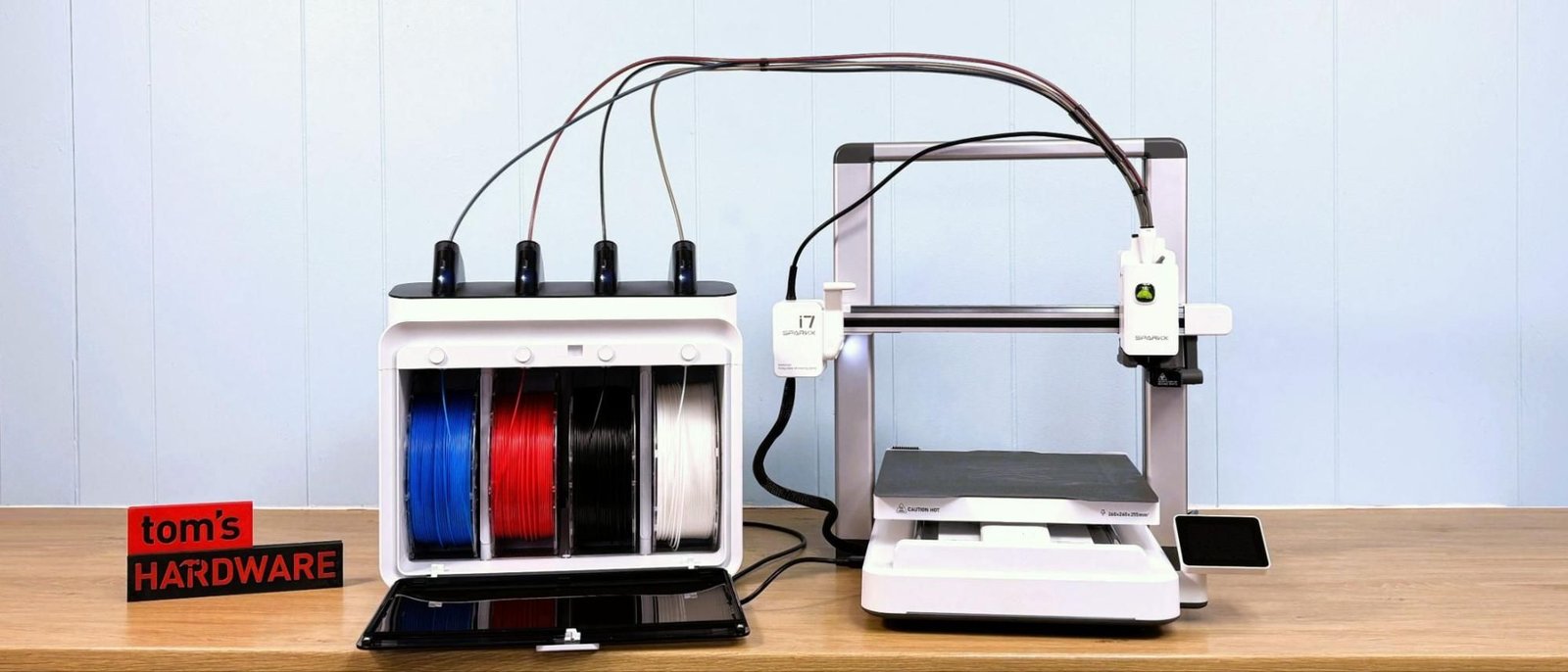 مراجعة طابعة Creality SPARKX i7: تقدم تقنية تتجاوز مجرد طباعة الأسطح الملونة
