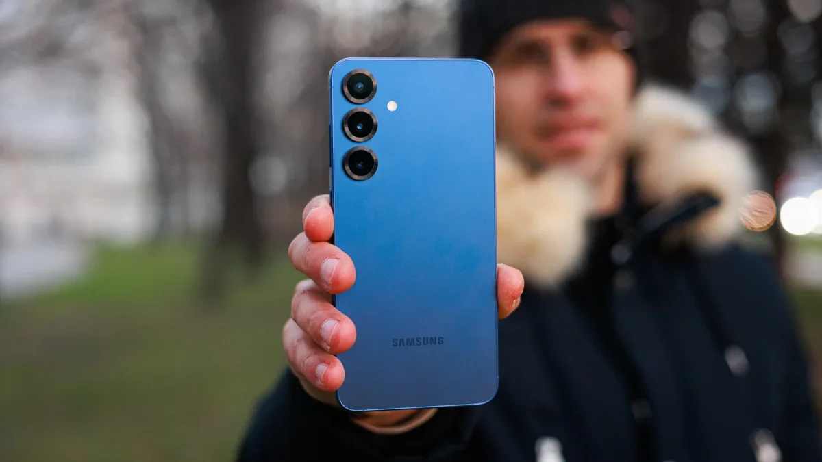 أمازون تخفض سعر Galaxy S25+ مع التركيز على مميزات الأداء والتقنية الرائدة
