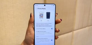 اختبار مستقل يكشف أداء شاشة الخصوصية في Galaxy S26 Ultra بأرقام لافتة اختبار مستقل يكشف أداء شاشة الخصوصية في Galaxy S26 Ultra بأرقام لافتة
