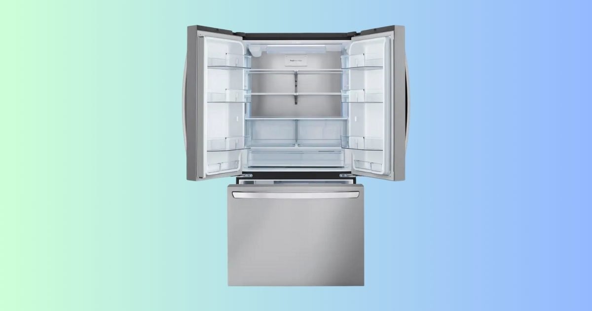 تخفيض 1400 دولار على ثلاجة LG French Door لتخزين منظم وفعال تخفيض قدره 1400 دولار على ثلاجة LG French Door لتجنب ازدحام مواد البقالة