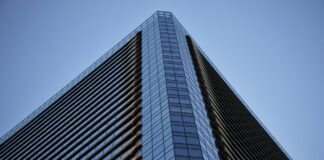 تحليل تصميم Chera Castle من Belen Ilarri Studio: دراسة هندسية ومعمارية متخصصة
