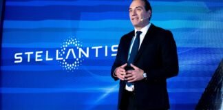 أزمة ستيلانتس: خسائر مالية ضخمة وتحديات في سوق المركبات الكهربائية EVs Stellantis تواجه أزمة ناتجة عن تحديات هندسية وإدارية داخلية