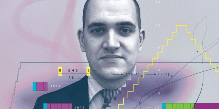 نهج AI Engineer لاسلو هانهولد في تنسيق أرقام جديد لتقنيات الأنظمة الكهربائية
