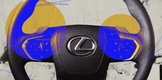 تقنية Virtual Shifting في Lexus RZ مثيرة للاهتمام لكنها غير فعّالة
