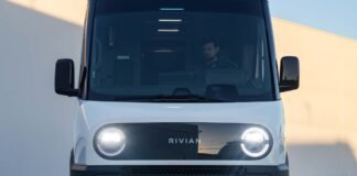 تحديثات تقنية كبيرة على شاحنة Rivian الكهربائية تظهر أخيرًا
