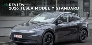 تسلا موديل Y ستاندرد: أداء متميز بسعر تنافسي مع ميزات محدودة Tesla تحذف ميزات كثيرة من Model Y Standard دون التأثير على أدائه الفني
