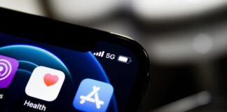 تواجد واسع لتطبيقات nudifying AI في متاجر Apple وGoogle لا يقتصر على Grok فقط
