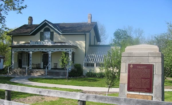 موقع Bell Homestead التاريخي في Brantford بأونتاريو يحافظ على تراث النطاق العالمي
