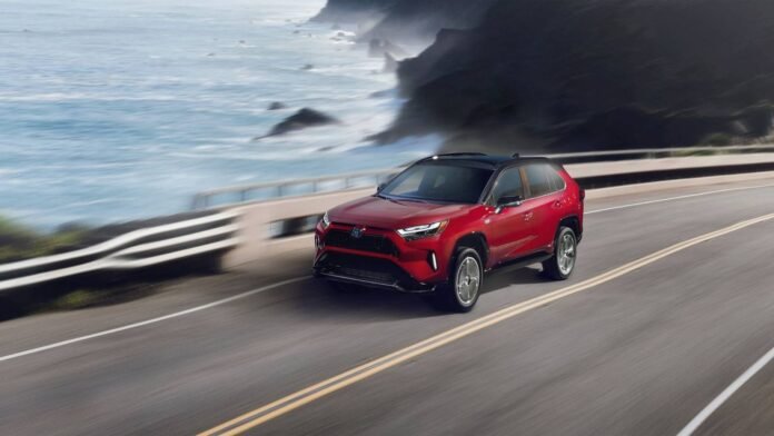 تراجع عن Prius الجديد: أفضل 10 سيارات SUV هجينة مستعملة مع تقنيات هندسة كمبيوتر متقدمة
