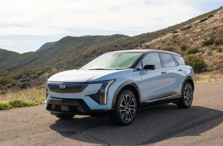 مبيعات EV تتراجع 41% في يناير مع نمو بعض العلامات التجارية التقنية
