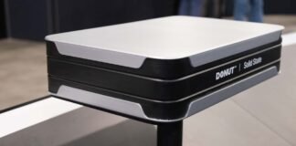 هل تأخرت بالفعل سيارة EV الأولى عالميًا ببطارية Solid هل تأخرت بالفعل سيارة EV الأولى عالميًا ببطارية Solid