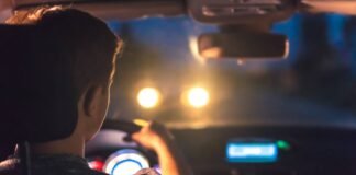 دراسة AAA تكشف ارتفاع مستوى سطوع مصابيح السيارات وتأثيره في تقنيات Hardware
