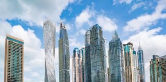 محطة إطفاء Yuanfeng Road: تصميم هندسي معماري بواسطة genarchitects
