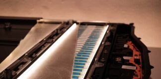 استراتيجية General Motors لتصنيع بطاريات EV أرخص عبر الاعتماد على الإنتاج المحلي المكثف
