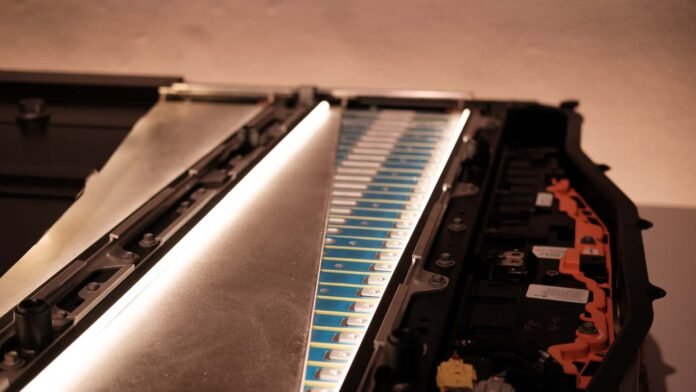 استراتيجية General Motors لتصنيع بطاريات EV أرخص عبر الاعتماد على الإنتاج المحلي المكثف
