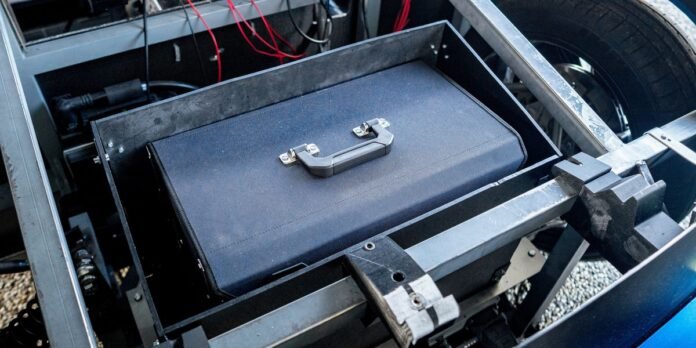 Aria EV تتحدى صناعة السيارات بتصميم Repairable يُعزز القدرات الكهربائية
