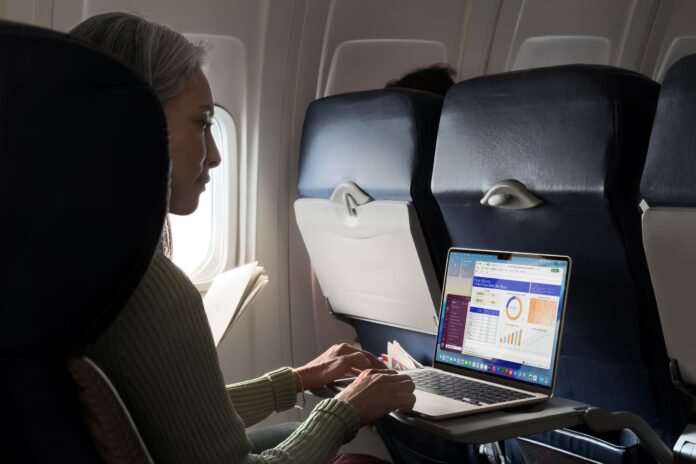 تحديث MacBook Air من Apple بمعالج M5 وتضاعف السعة التخزينية مع زيادة السعر إلى 1,099 دولارًا
