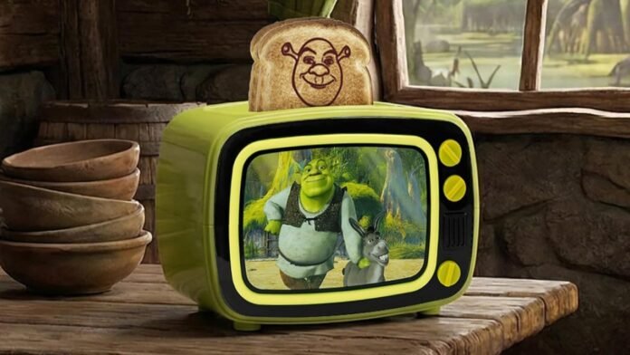 The Official Shrek Retro TV Toaster يعيد تقديم نمط Shrekfast على شريحتين خبز في بيئات تشغيل الألعاب
