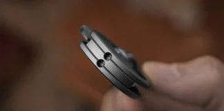 هذا السكين الصغير والميسور من نوع EDC خيار عملي لأكثر مهام القطع شيوعًا
