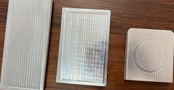 هل هذا هو الجهاز القابل للطي واسع الشاشة القادم من Samsung؟
