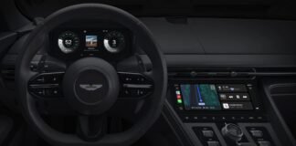 دعم WhatsApp لتطبيق CarPlay متوفر قريبًا مع تحسينات في الاستخدام
