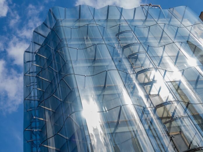 المراكز الثقافية خارج المبنى: 6 مشاريع غير منفذة تدمج بين البناء والمناظر الطبيعية
