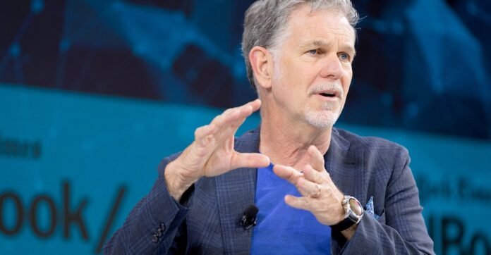مغادرة Reed Hastings مؤسس Netflix تؤثر على التطوير الهندسي واستراتيجيات الشركة
