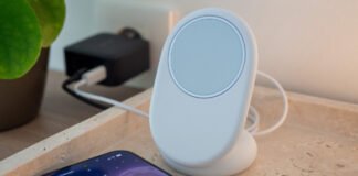 بديل تحديث Pixelsnap Charger من Google بدون الحاجة لهاتف Pixel الرئيسي
