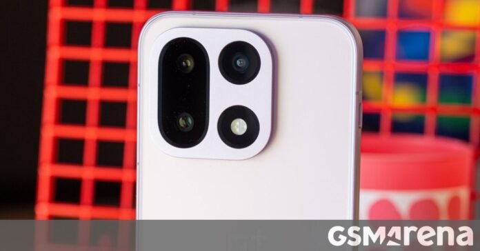 تفاصيل شاشة OnePlus 16 مع توقع اعتماد معالج Snapdragon 8 Elite Gen 6 Pro
