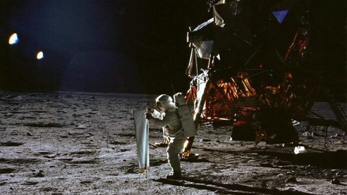 أربع طرق علمية تثبت صحة هبوط الإنسان على سطح القمر
