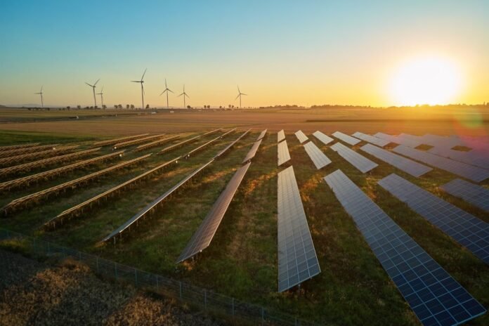 Linea Energy تبني خط طاقة متجددة بقدرة 7 GW خلال أقل من عامين
