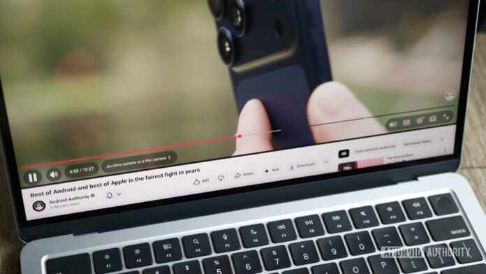 مشكلة تقنية تسبب توقف YouTube Web Player في حلقة تأخير مستمرة
